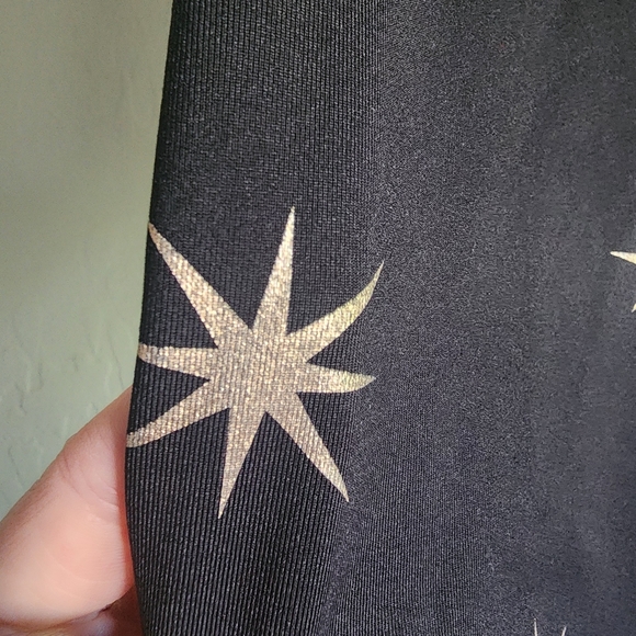 Beyond Yoga North Star Midi Legging Medium - Picture 5 of 9